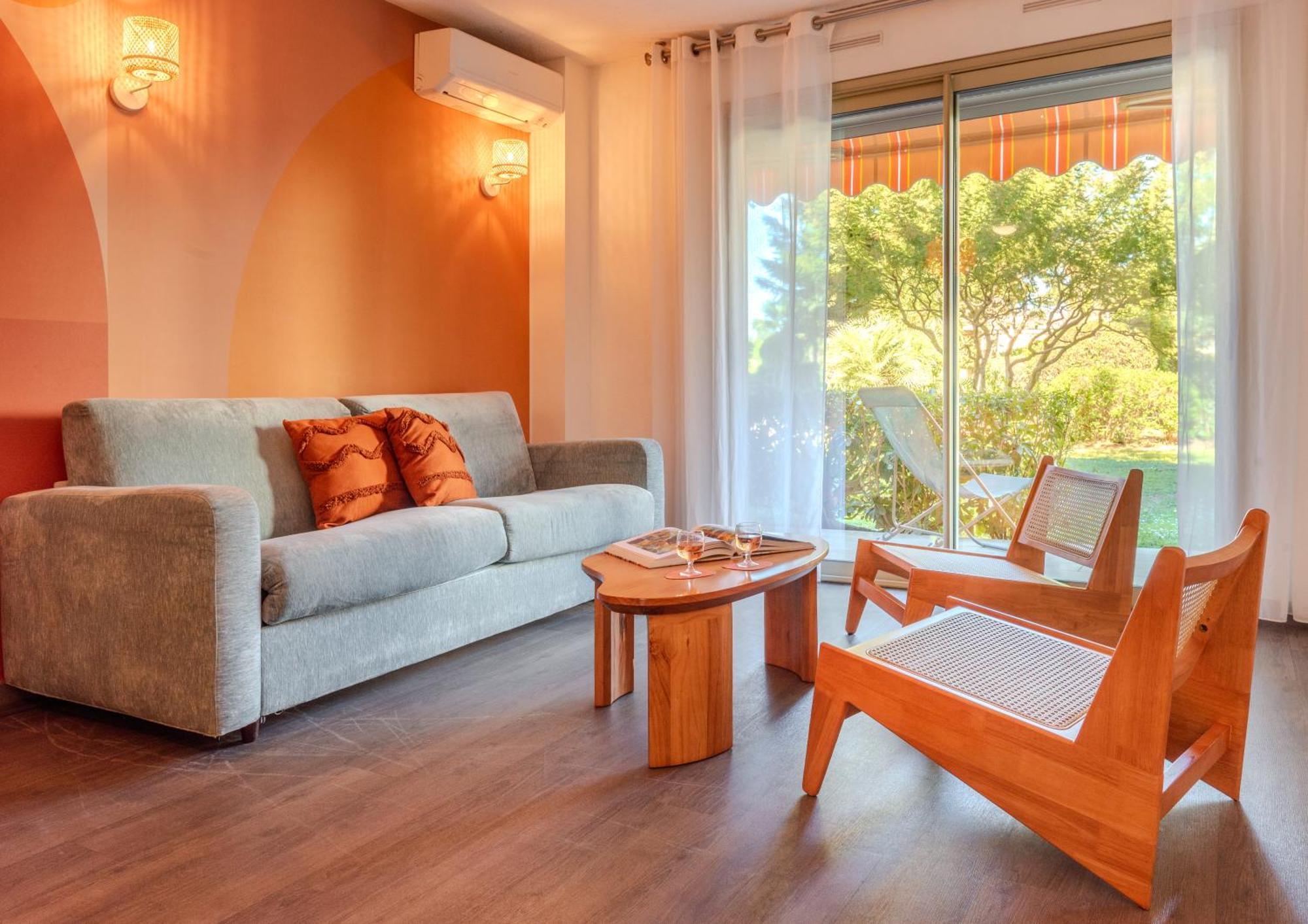 Les 15 Pins & La Mer -Your Green Getaway Near Sea & Beach Antibes Exteriör bild