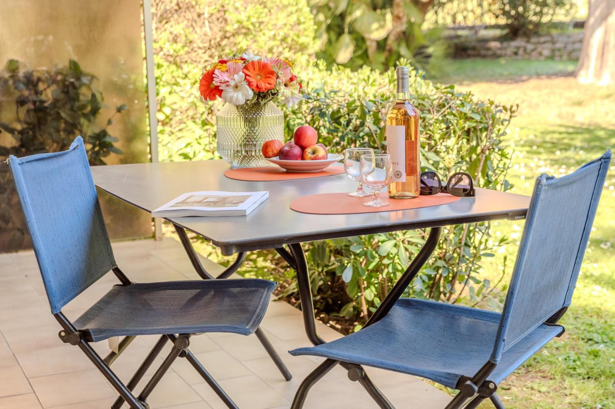 Les 15 Pins & La Mer -Your Green Getaway Near Sea & Beach Antibes Exteriör bild
